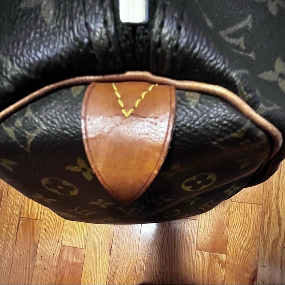 LV Keepall55 - Picture 14 of 16